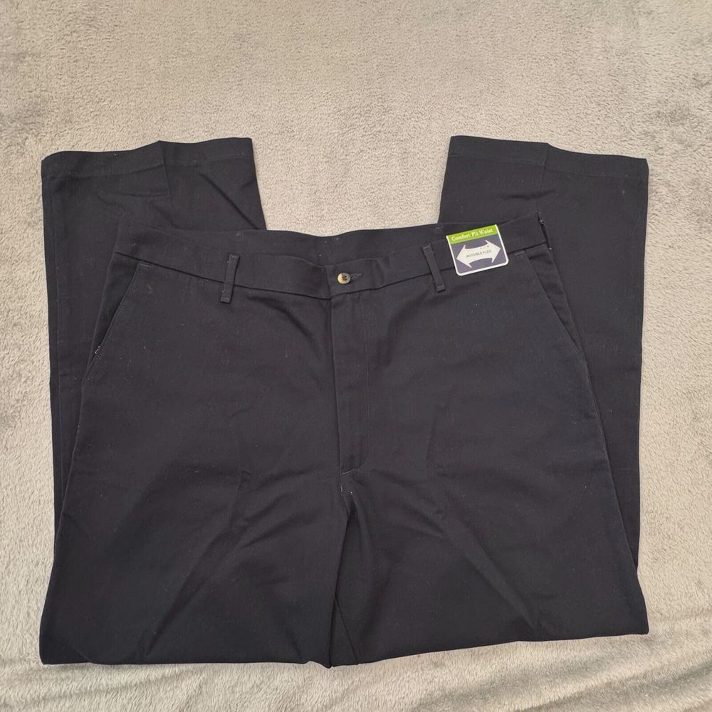 NWT Wrangler Ultimate Khaki Navy Blue Men's Size 40 x 30‎ Invisible Flex - Picture 9 of 9